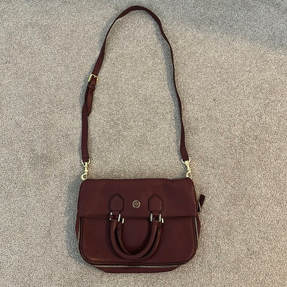 Tory Burch Bags Tory Burch Medium Sized Crossbody Poshmark